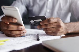E-commerce mantém crescimento e fatura R$26,4 bilhões no primeiro semestre de 2019
