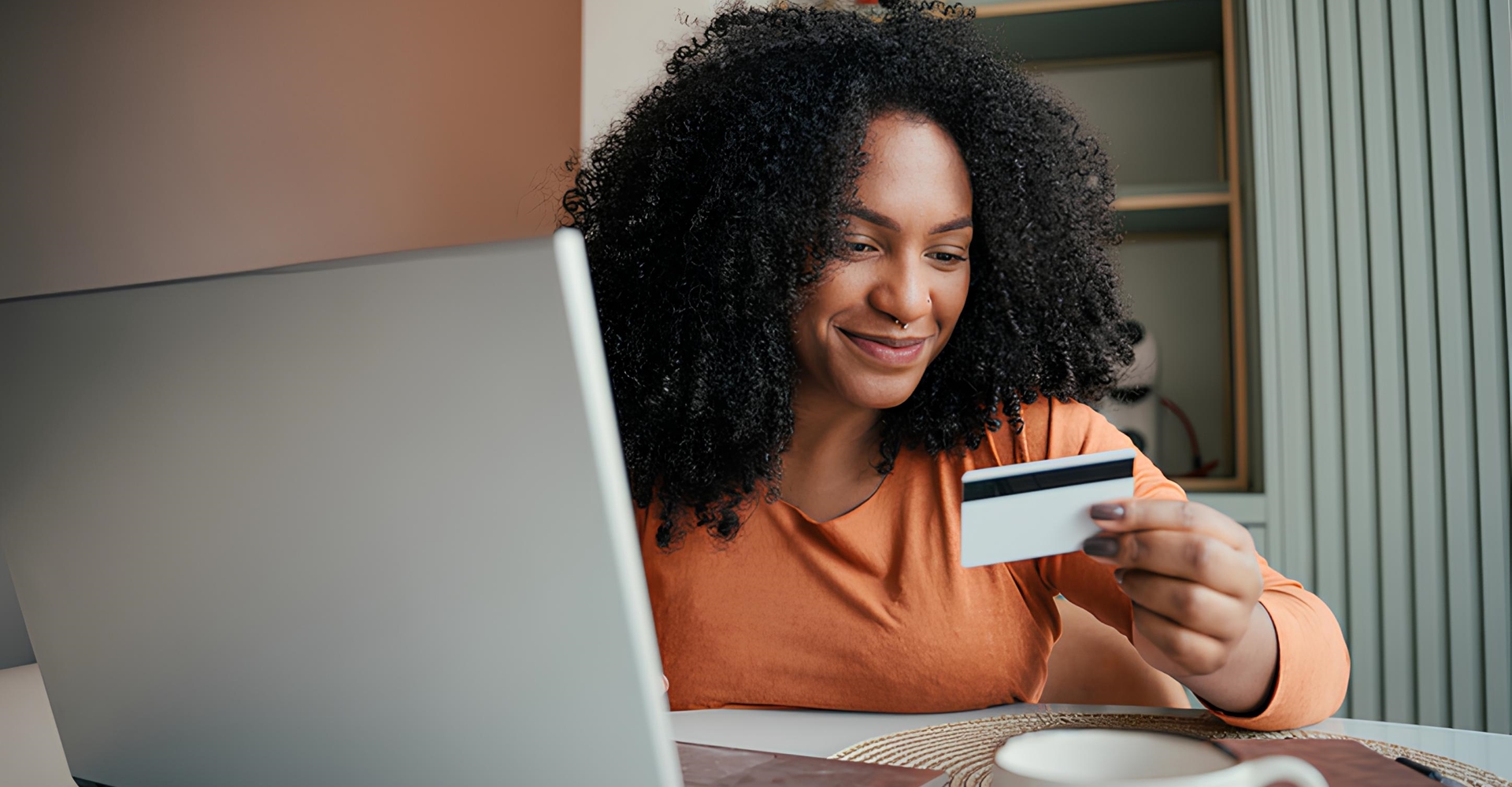Leia mais sobre o artigo Como criar uma experiência de compra online personalizada para os clientes
